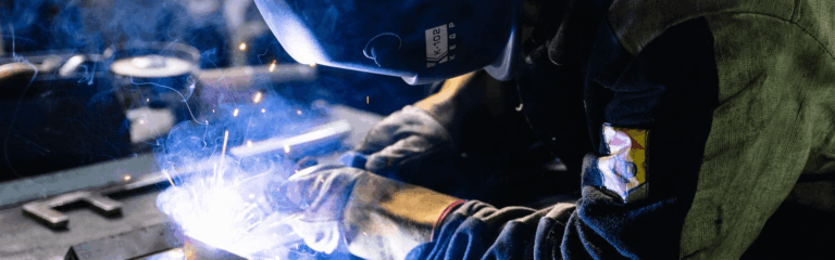 La solidez de su infraestructura industrial depende directamente de la calidad de su pailería y soldadura.
