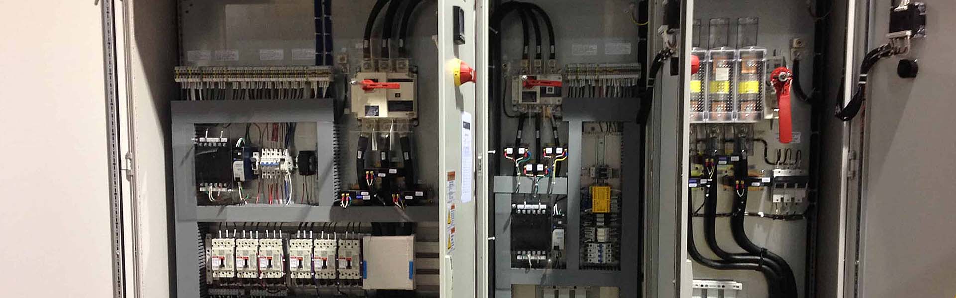 Tableros de Distribución Industrial en Saltillo: El Cerebro de su Planta no Puede Fallar