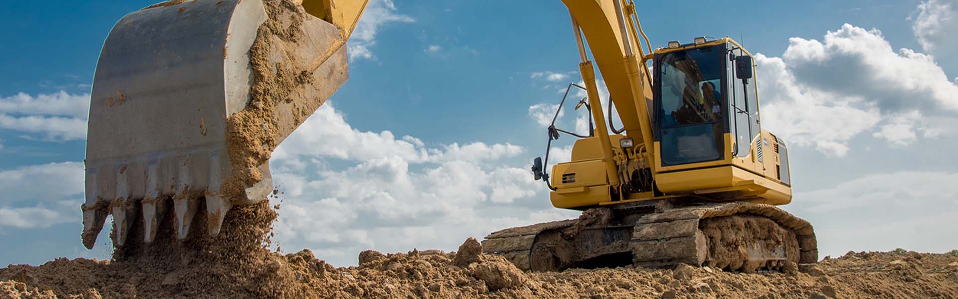 Renta de Maquinaria Pesada en Saltillo: Potencia su Obra Civil con Eficiencia y Cero Activos Ociosos