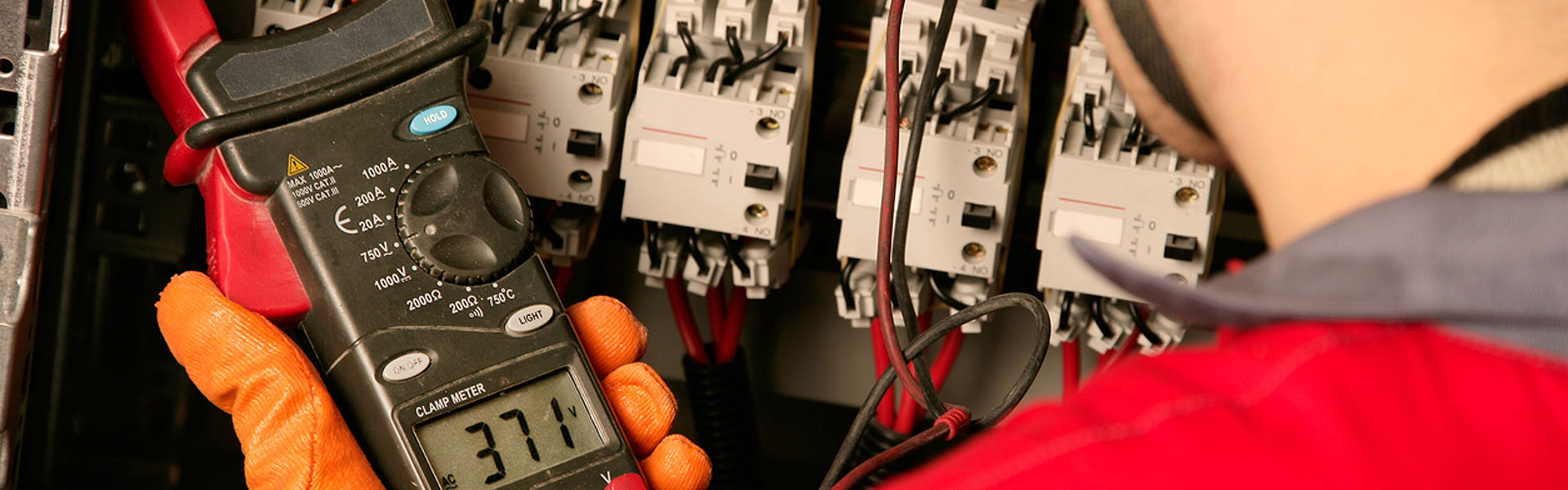 Instalaciones Eléctricas Industriales en Saltillo: Infraestructura de Potencia para la Manufactura